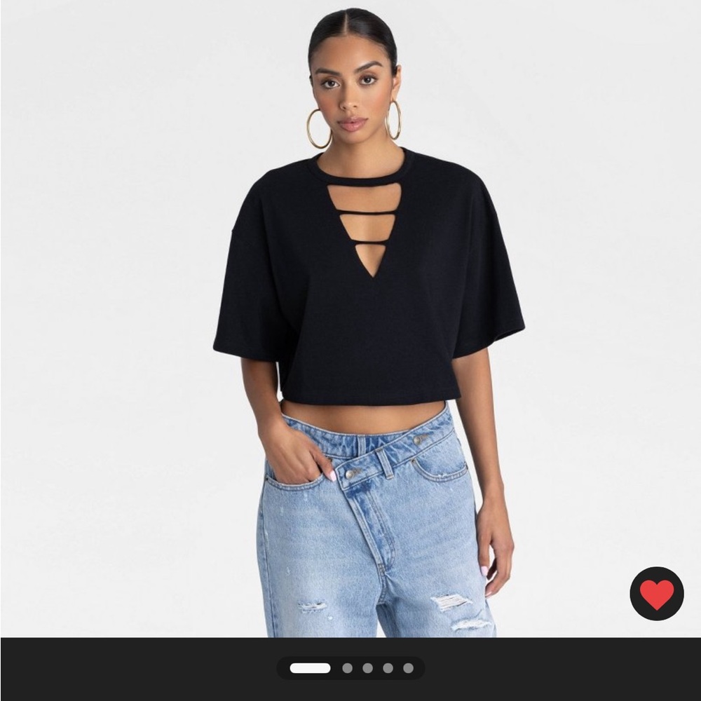 ISO: KBB By Kahlana Black & White Cut Out Tee’s in size Medium